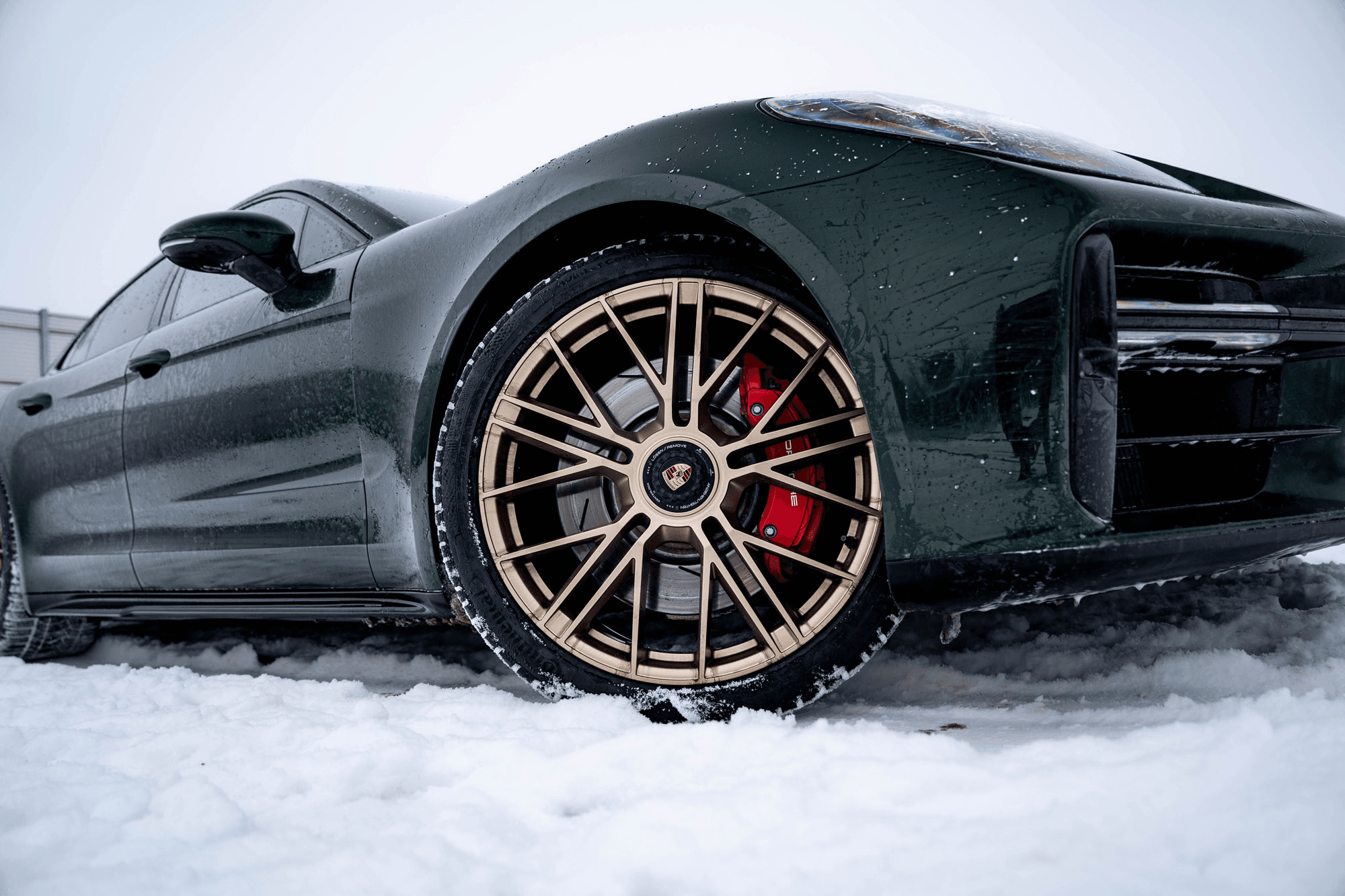 Na co zwrócić uwagę przy wynajmie auta sportowego?